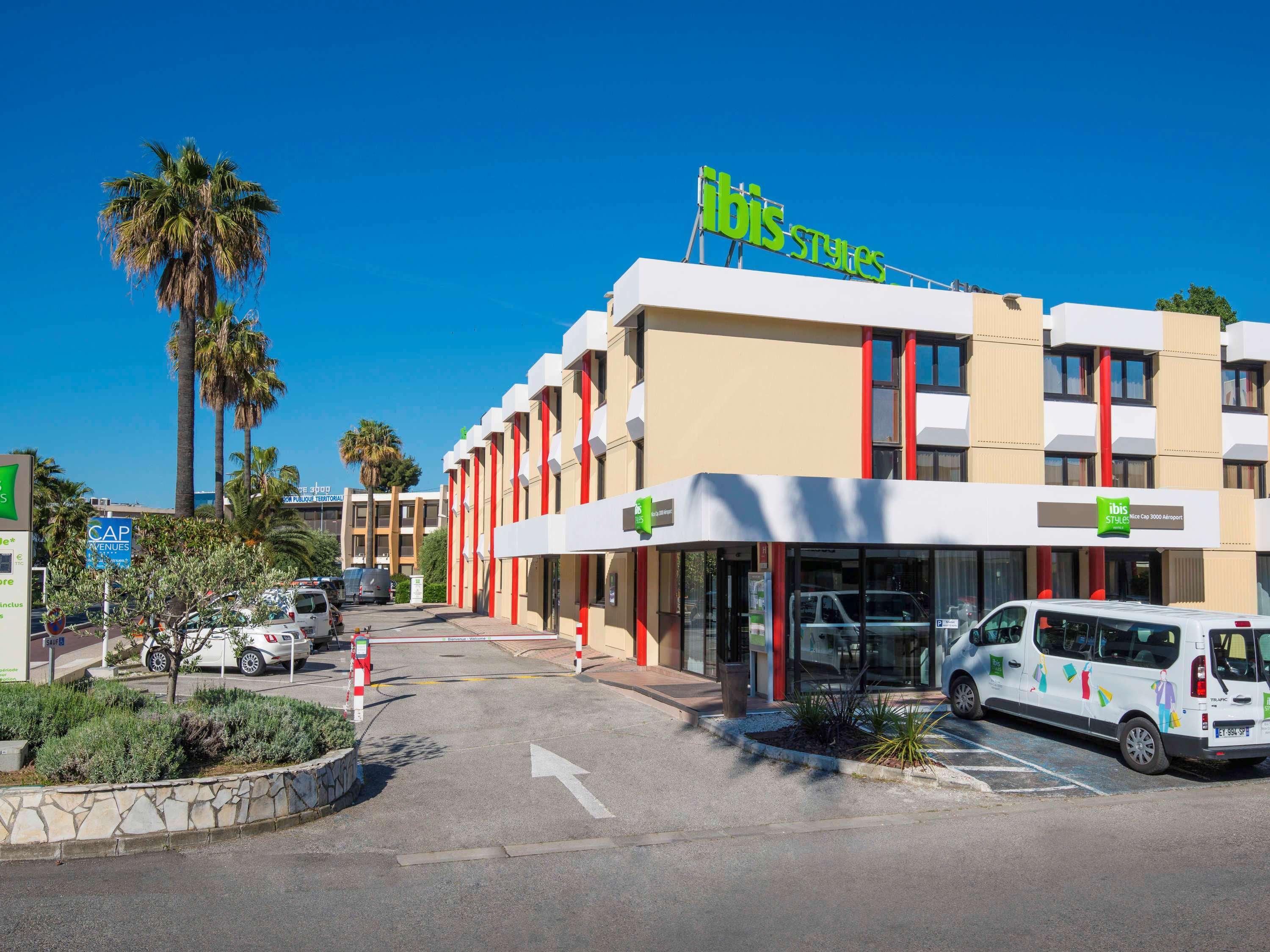 Ibis Styles Nice Cap 3000 Aeroport Hotel Saint-Laurent-du-Var Exterior photo